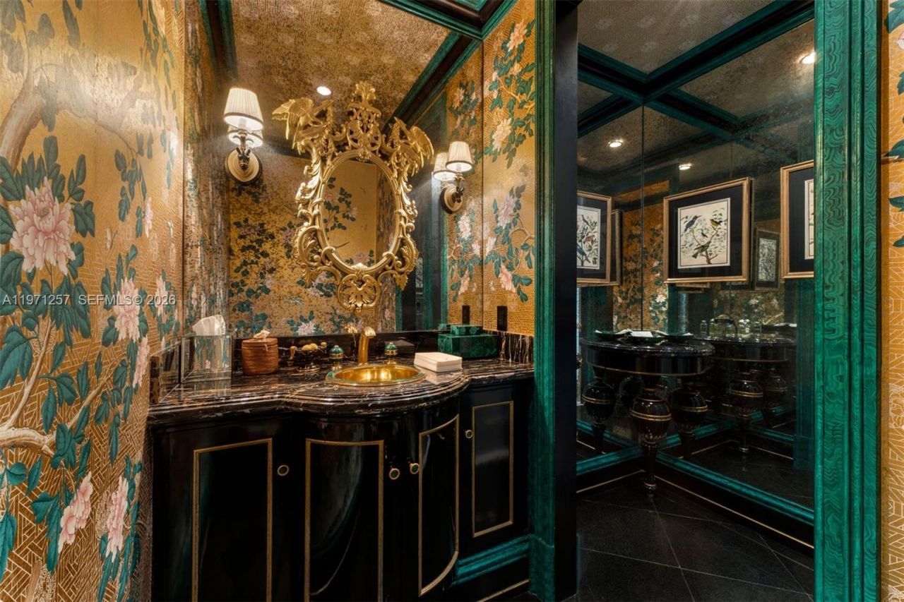 10 Tahiti Beach Island Rd , Coral Gables, FL 33143 Photo