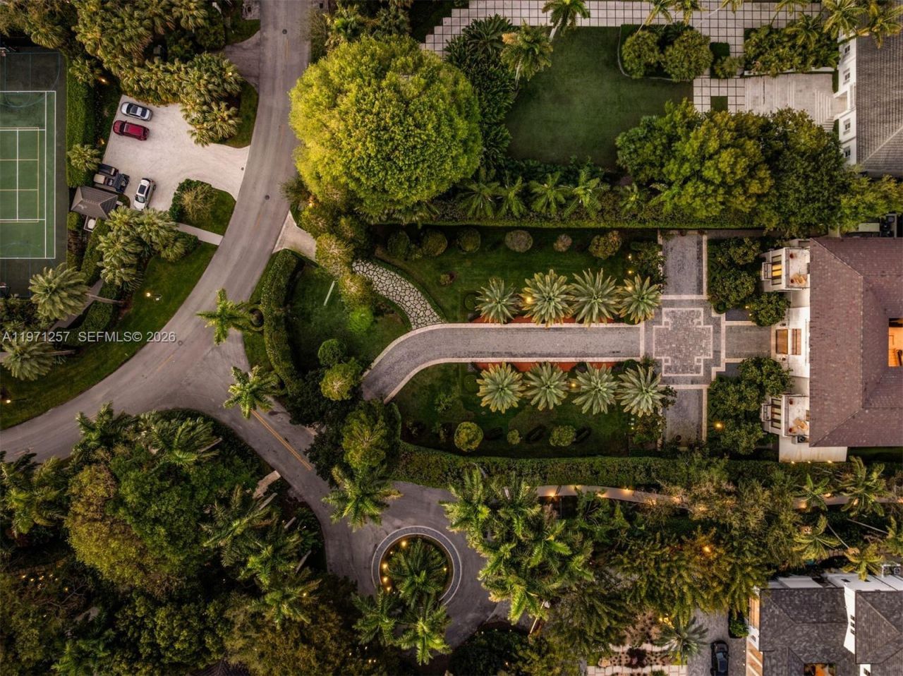 10 Tahiti Beach Island Rd , Coral Gables, FL 33143 Photo