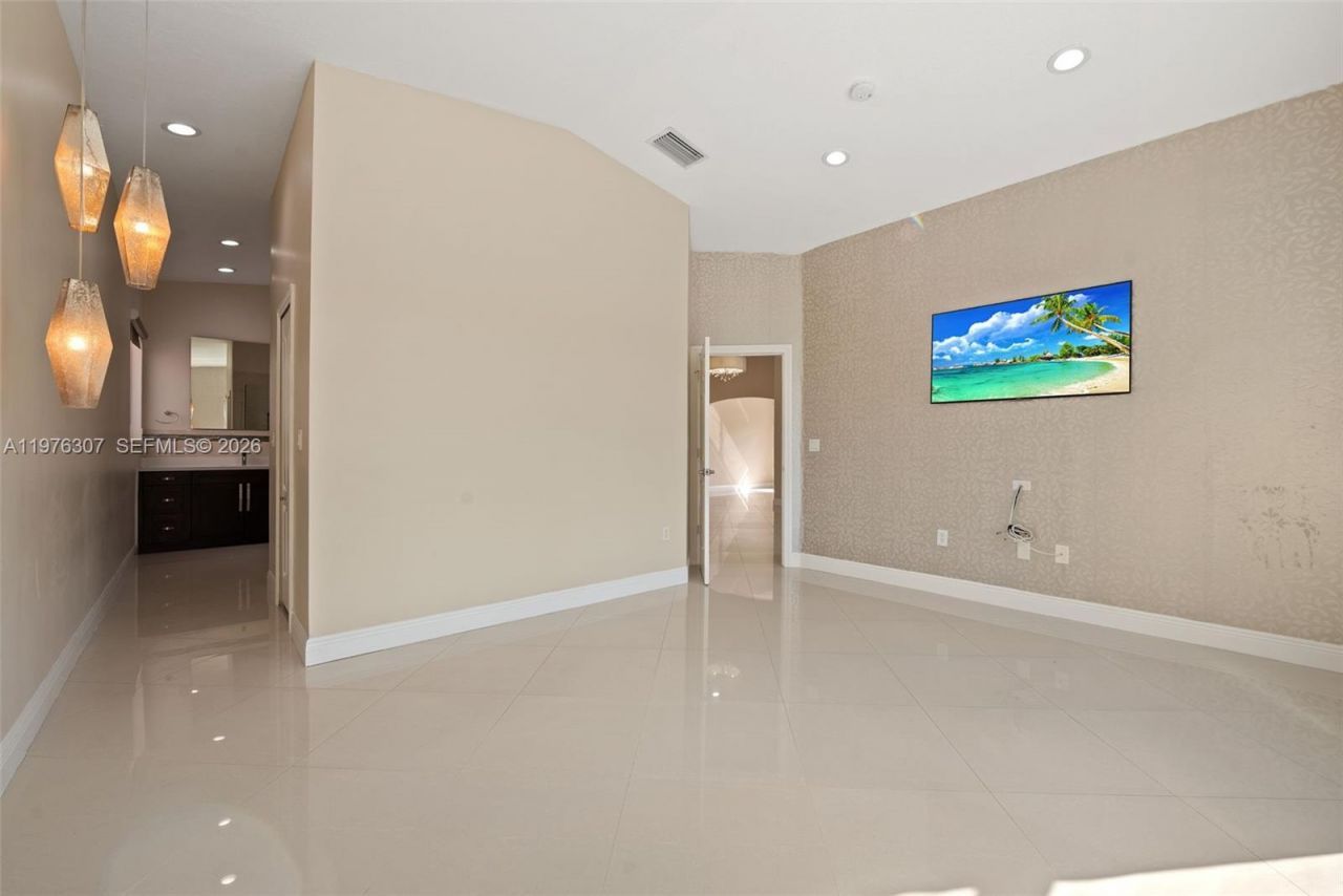 15962 SW 62nd St, Miami, FL 33193 Photo