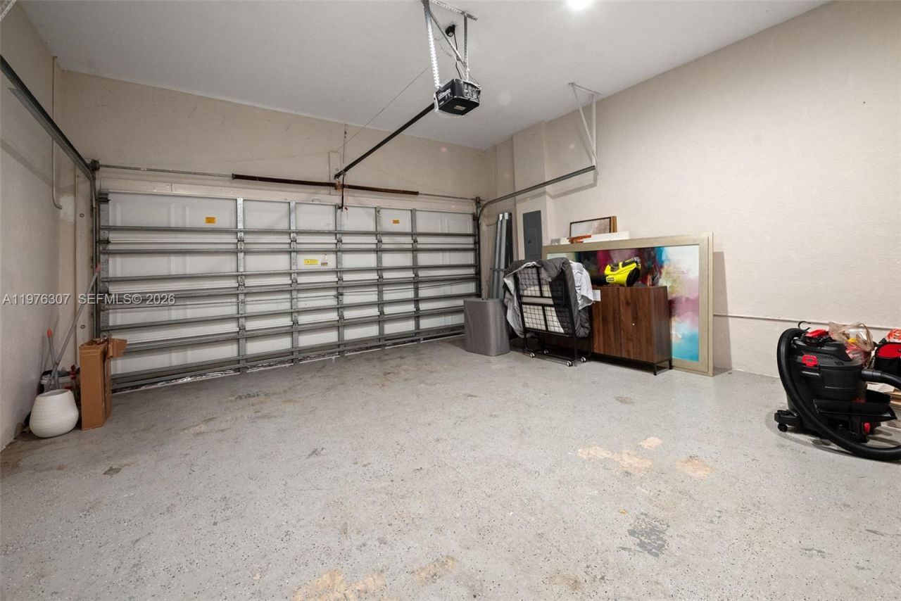 15962 SW 62nd St, Miami, FL 33193 Photo