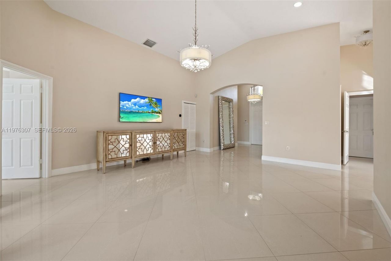 15962 SW 62nd St, Miami, FL 33193 Photo