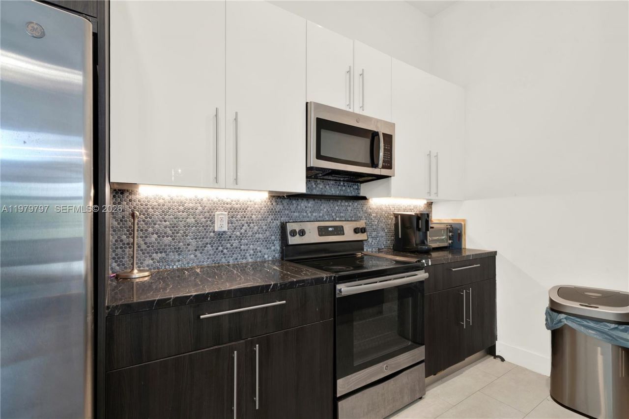 4441 NW 9th St , Plantation, FL 33317 Photo