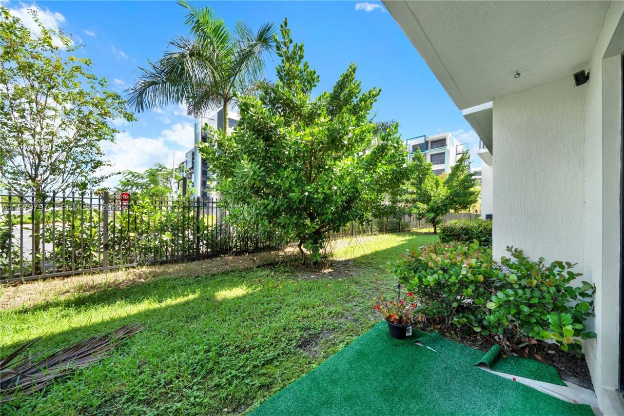 4441 NW 9th St , Plantation, FL 33317 Photo