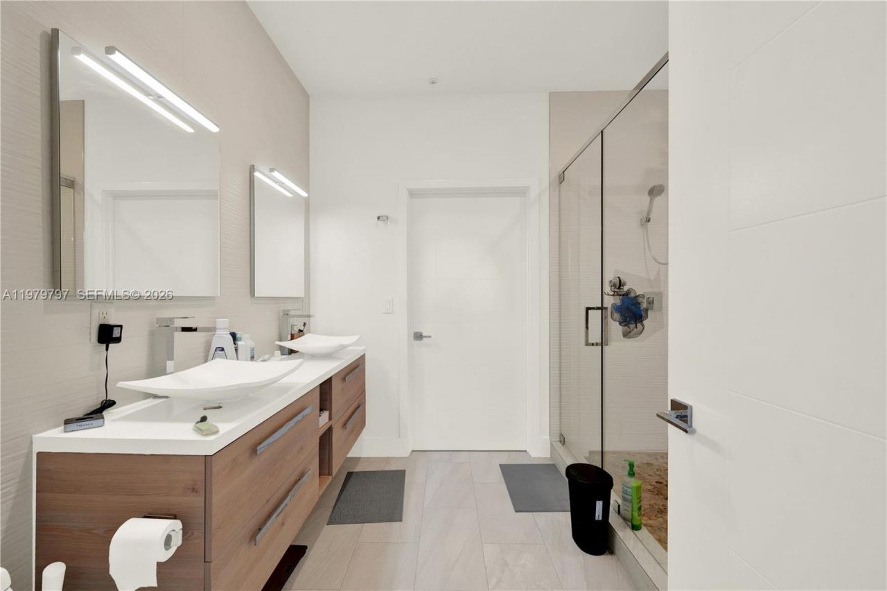 4441 NW 9th St , Plantation, FL 33317 Photo