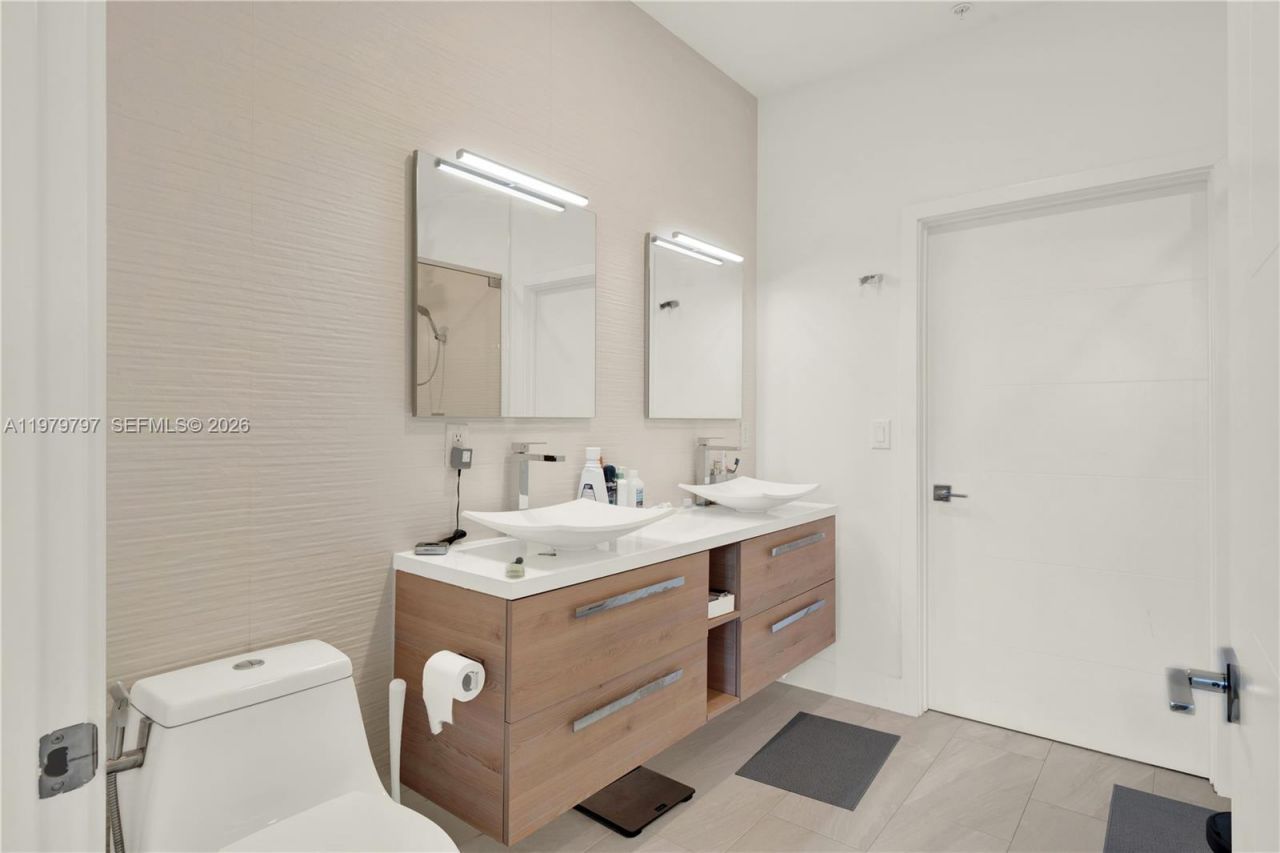 4441 NW 9th St , Plantation, FL 33317 Photo