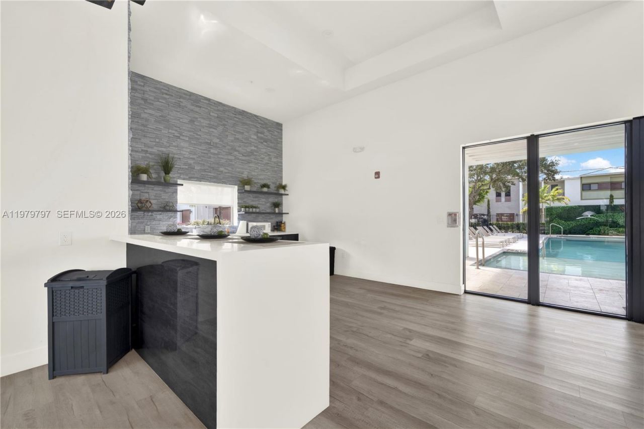 4441 NW 9th St , Plantation, FL 33317 Photo