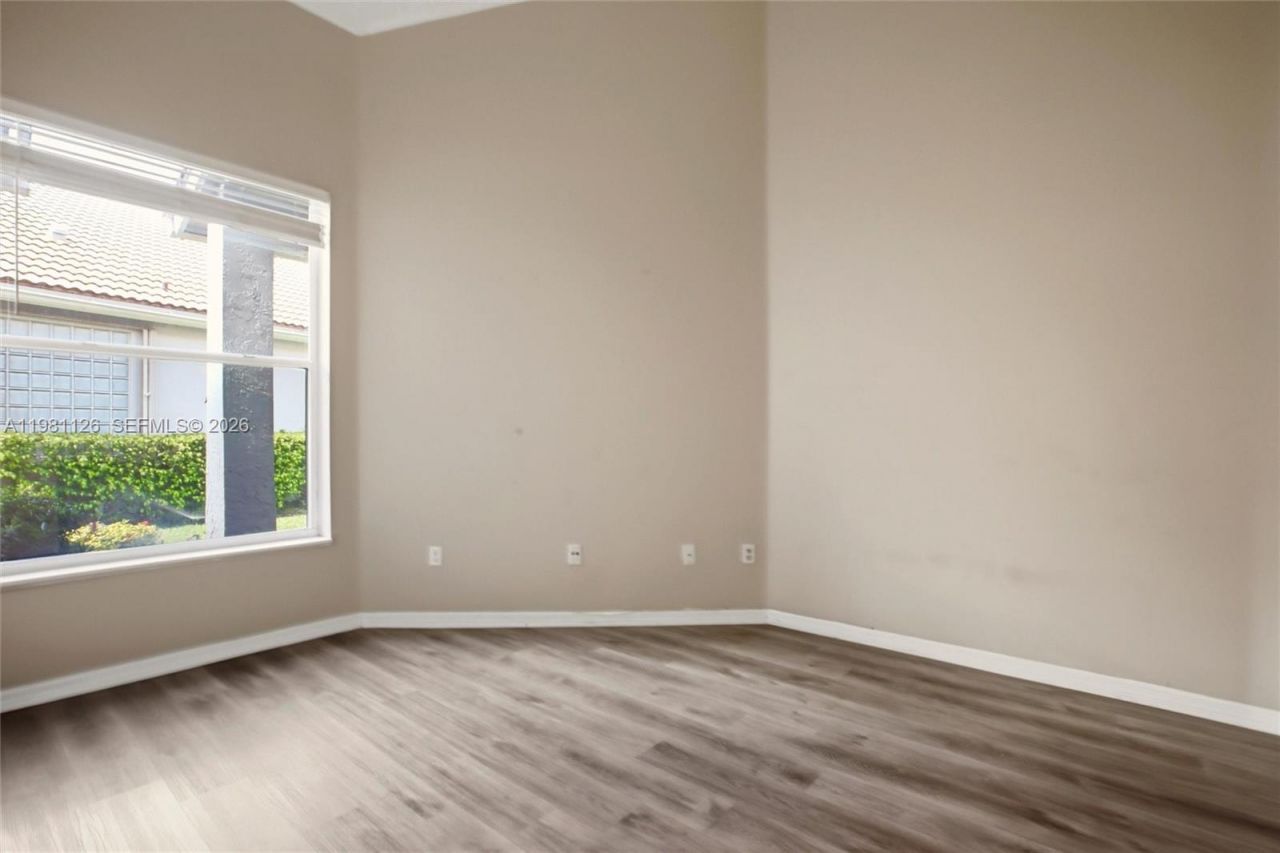 17208 Hampton Blvd, Boca Raton, FL 33496 Photo