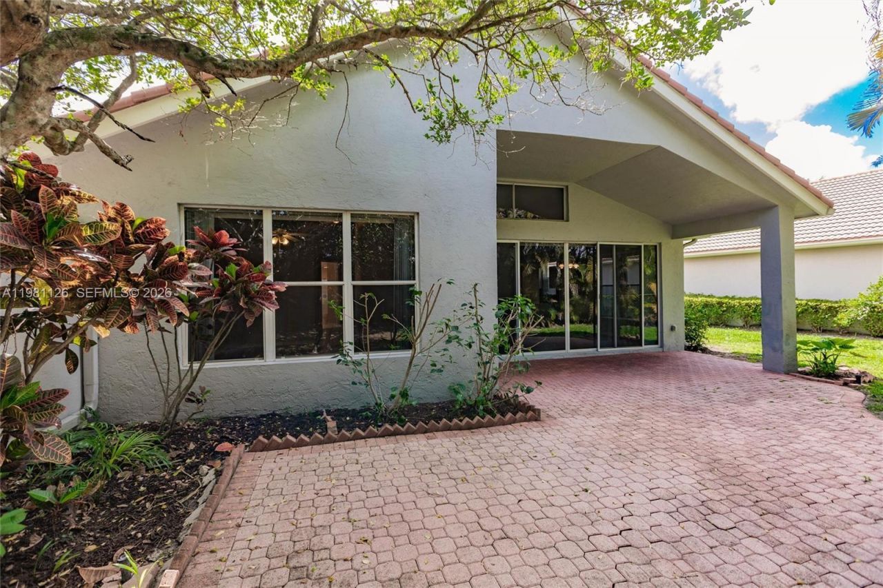 17208 Hampton Blvd, Boca Raton, FL 33496 Photo