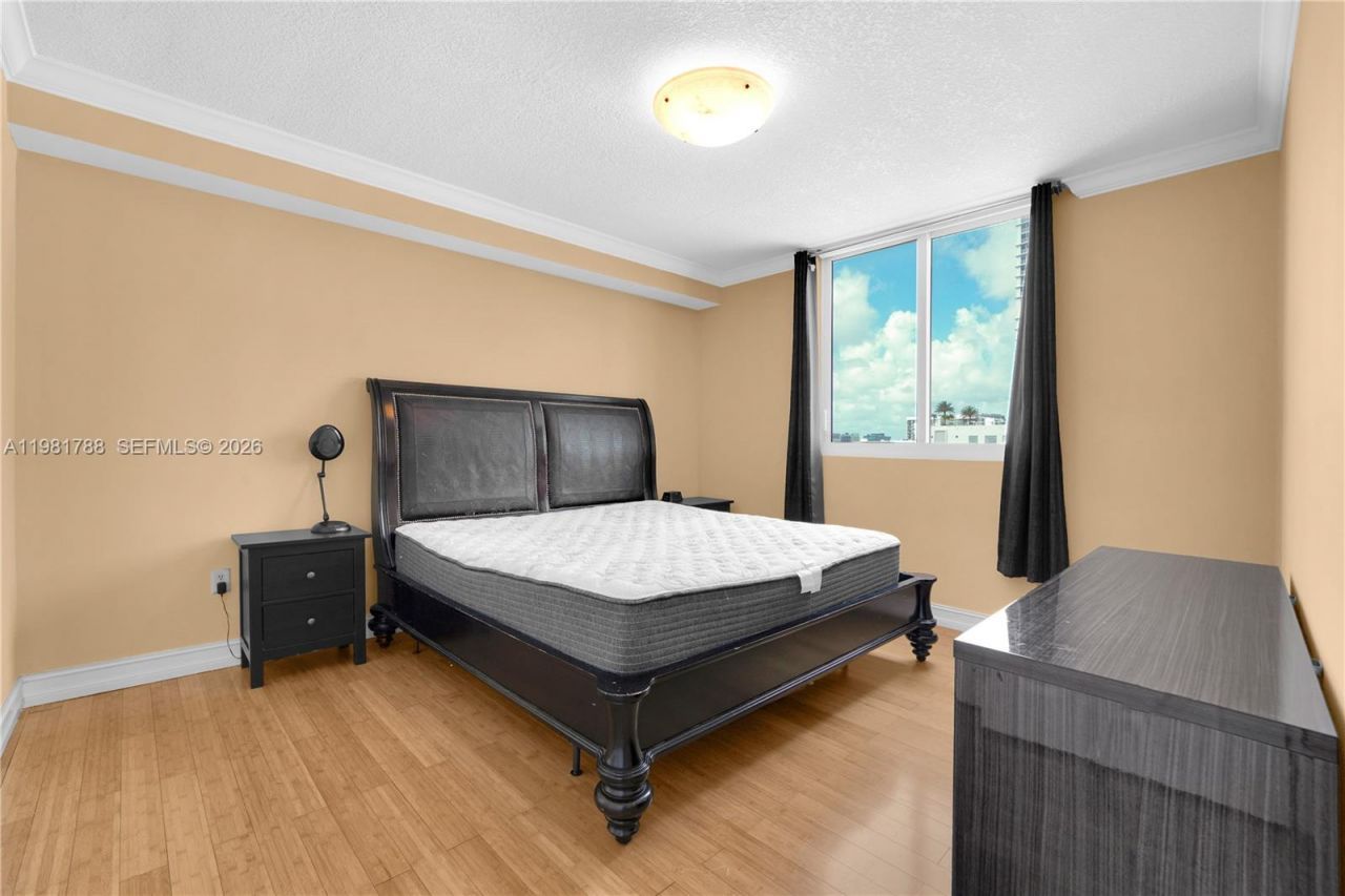 275 NE 18th St, Unit 808, Miami, FL 33132 Photo