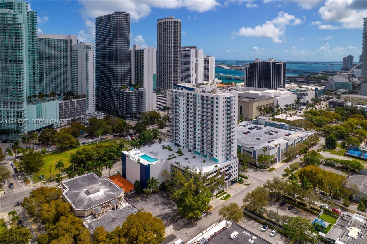 275 NE 18th St, Unit 808, Miami, FL 33132 Photo