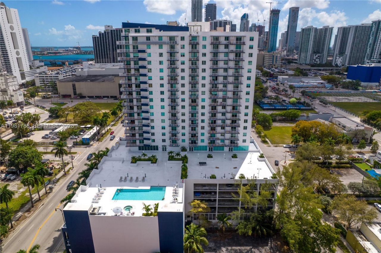 275 NE 18th St, Unit 808, Miami, FL 33132 Photo