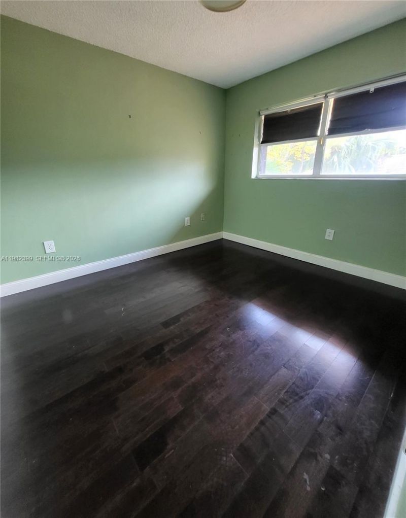 13881 NE 2nd Ct, Unit C6, Miami, FL 33161 Photo