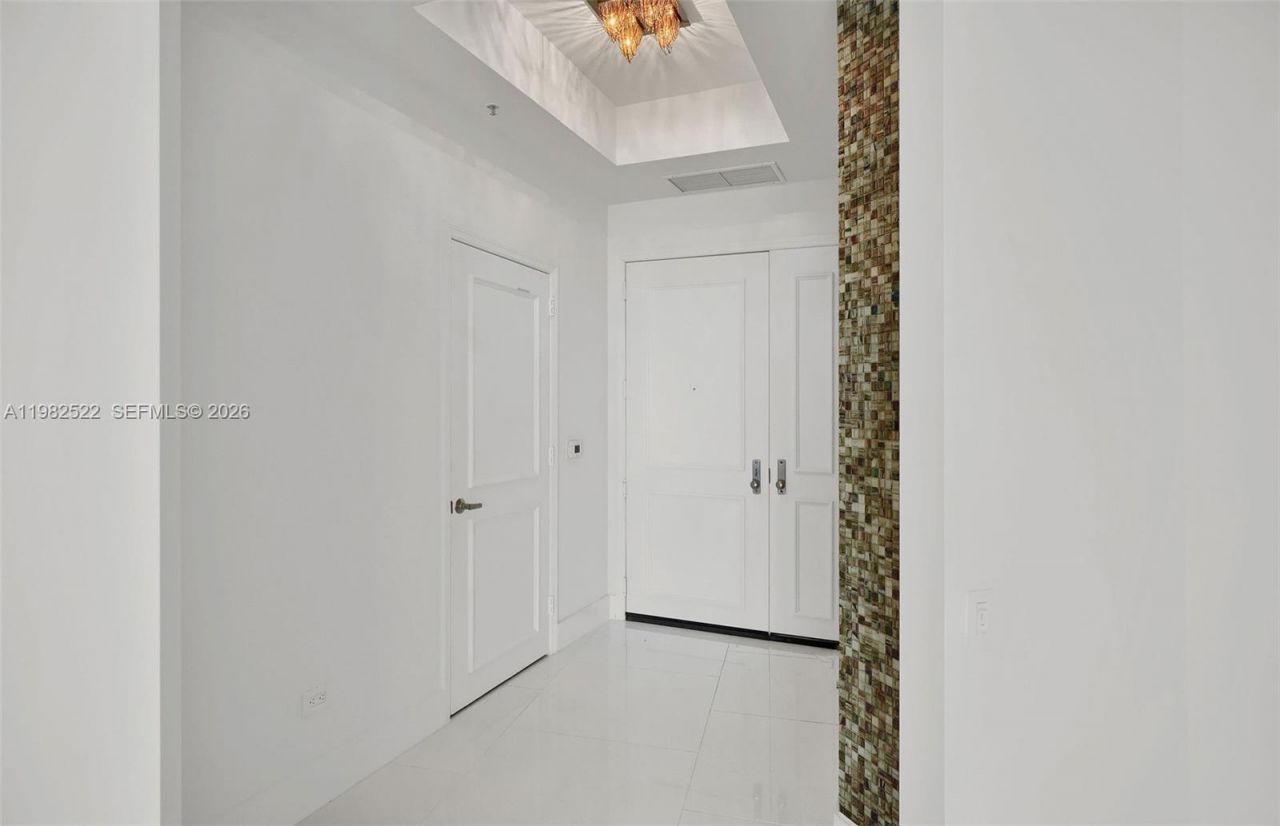 808 Brickell Key Dr , Unit 3702, Miami, FL 33131 Photo