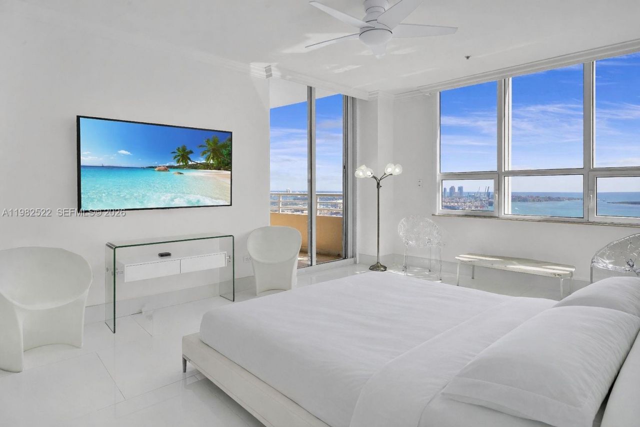 808 Brickell Key Dr , Unit 3702, Miami, FL 33131 Photo