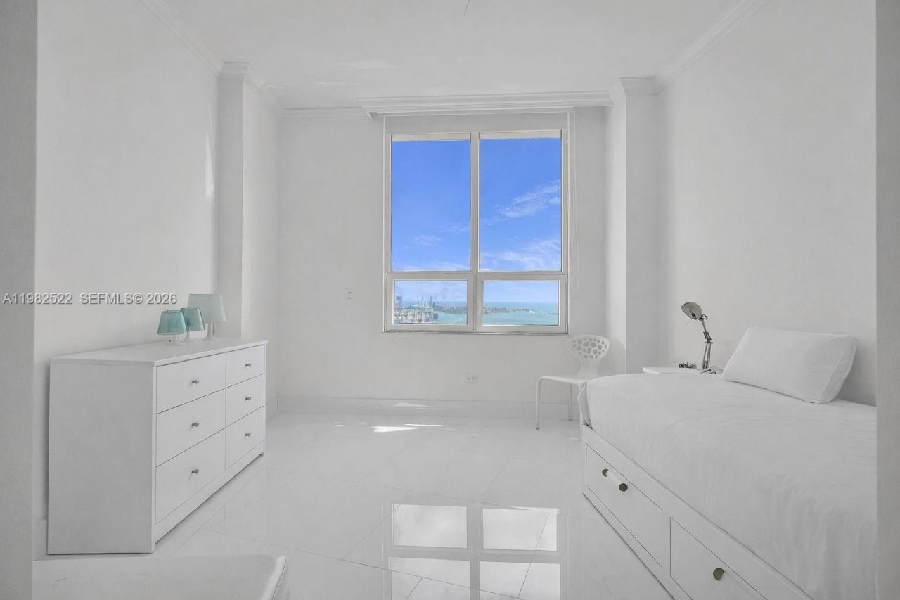 808 Brickell Key Dr , Unit 3702, Miami, FL 33131 Photo