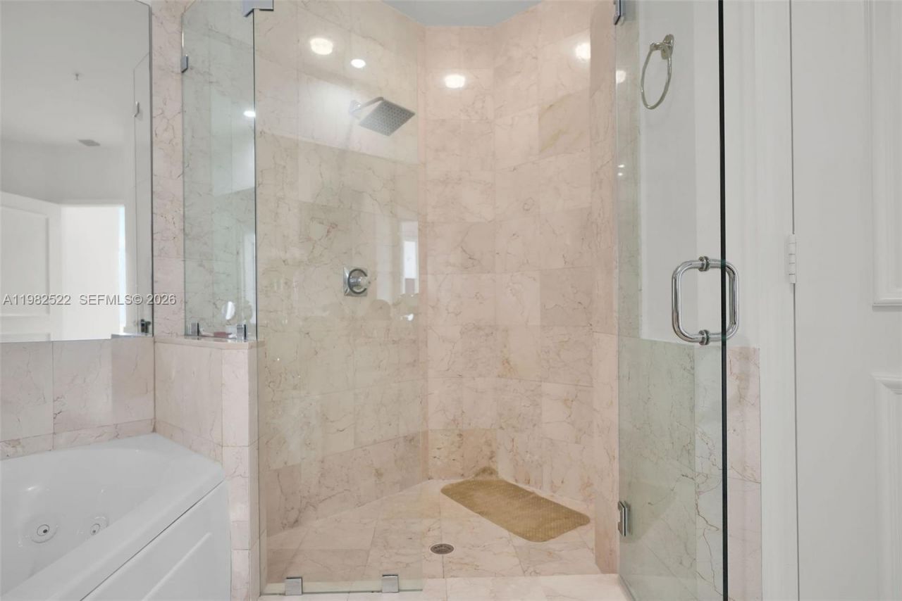 808 Brickell Key Dr , Unit 3702, Miami, FL 33131 Photo