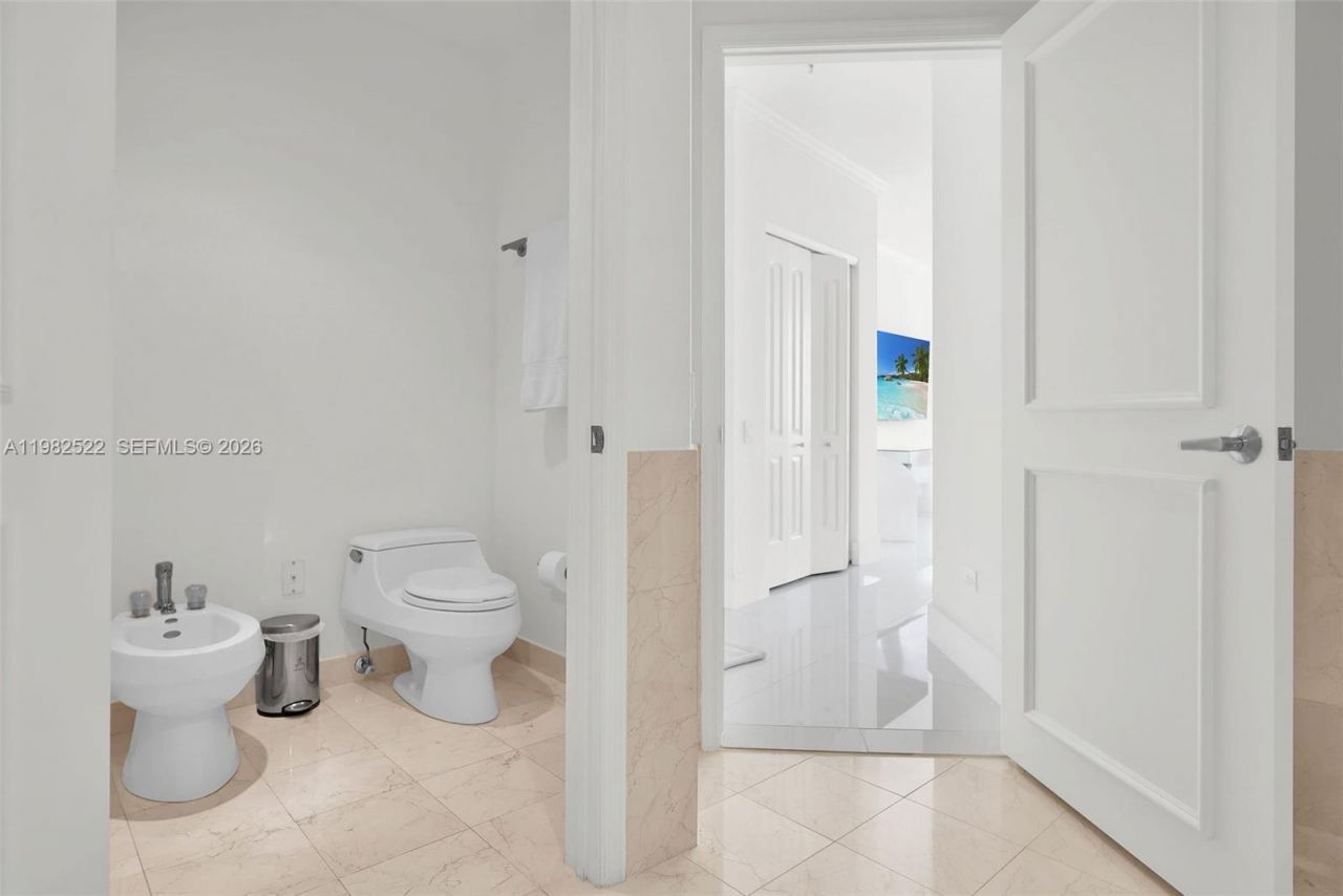 808 Brickell Key Dr , Unit 3702, Miami, FL 33131 Photo