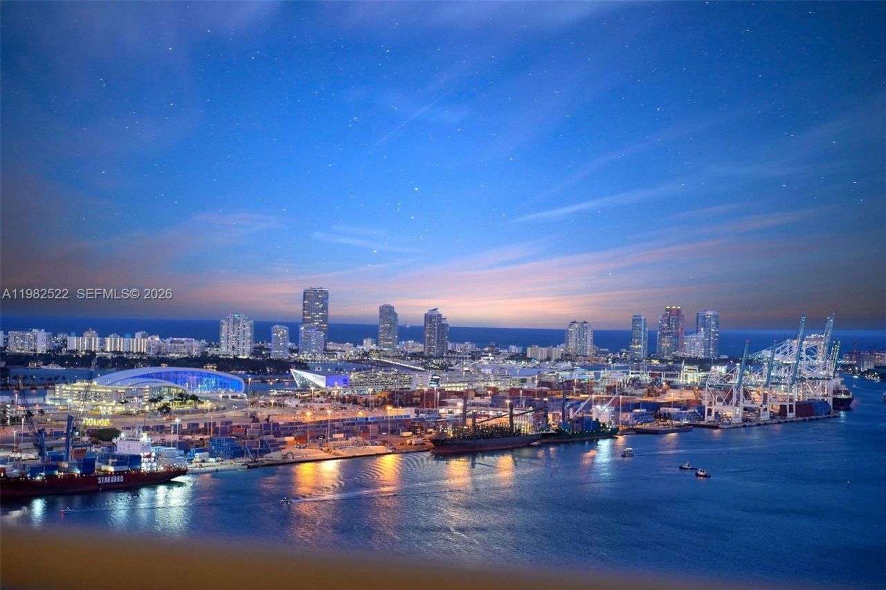 808 Brickell Key Dr , Unit 3702, Miami, FL 33131 Photo