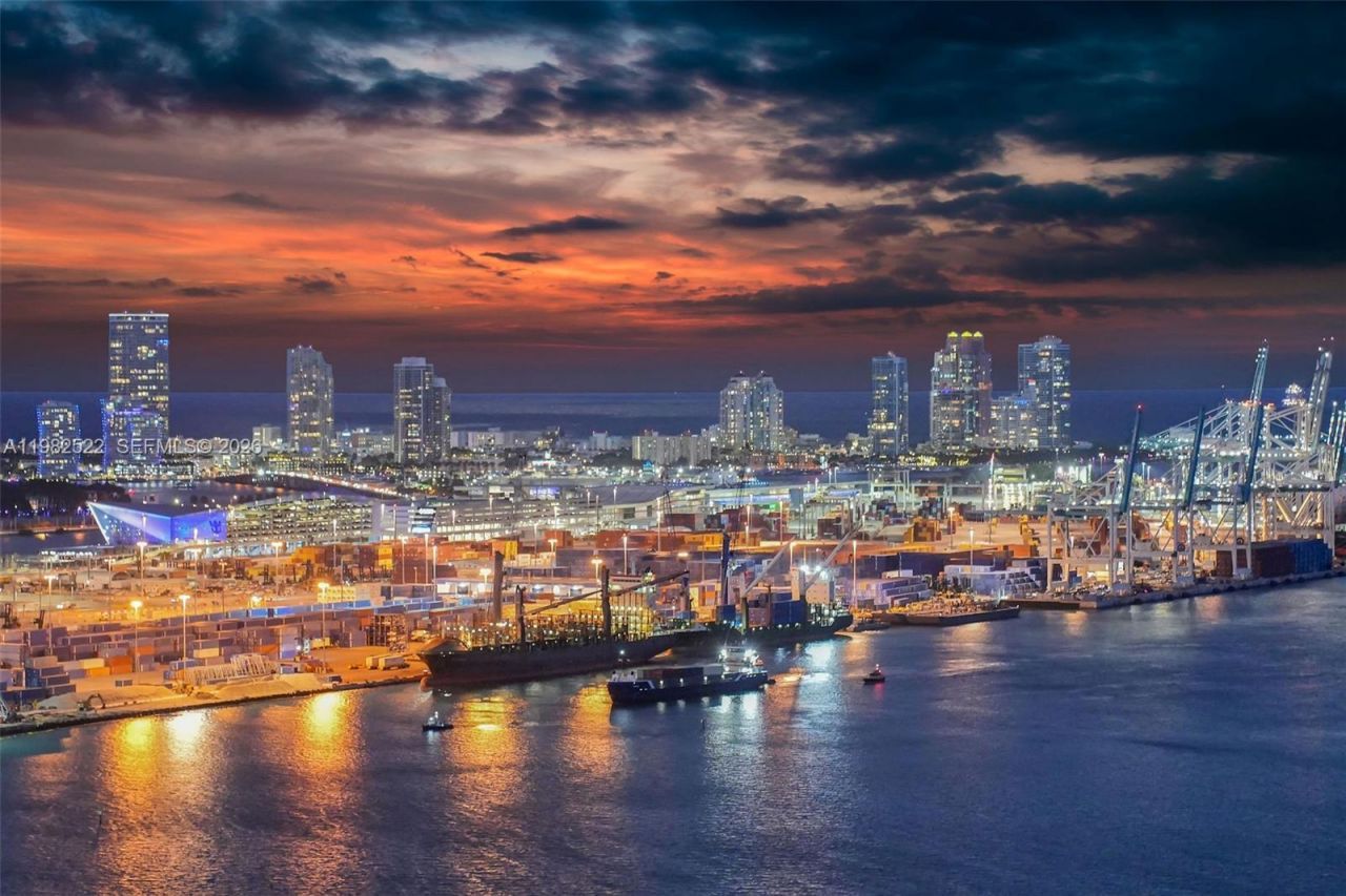 808 Brickell Key Dr , Unit 3702, Miami, FL 33131 Photo