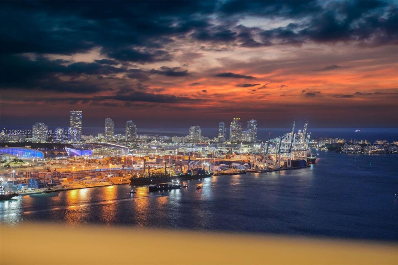 808 Brickell Key Dr , Unit 3702, Miami, FL 33131 Photo