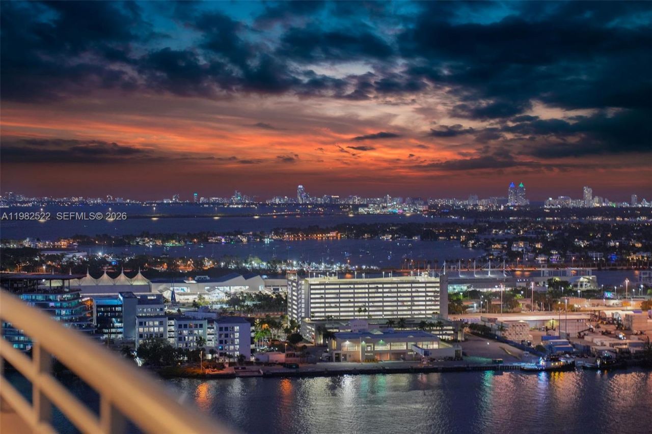 808 Brickell Key Dr , Unit 3702, Miami, FL 33131 Photo