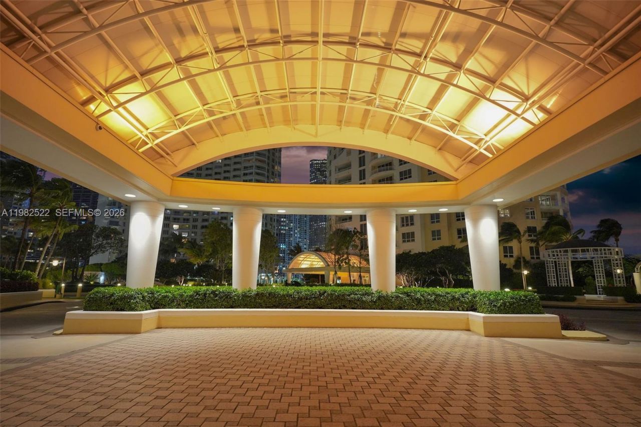 808 Brickell Key Dr , Unit 3702, Miami, FL 33131 Photo