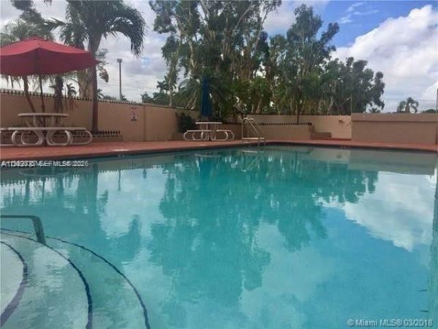 1251 NE 108th St, Unit 103, Miami, FL 33161 Photo