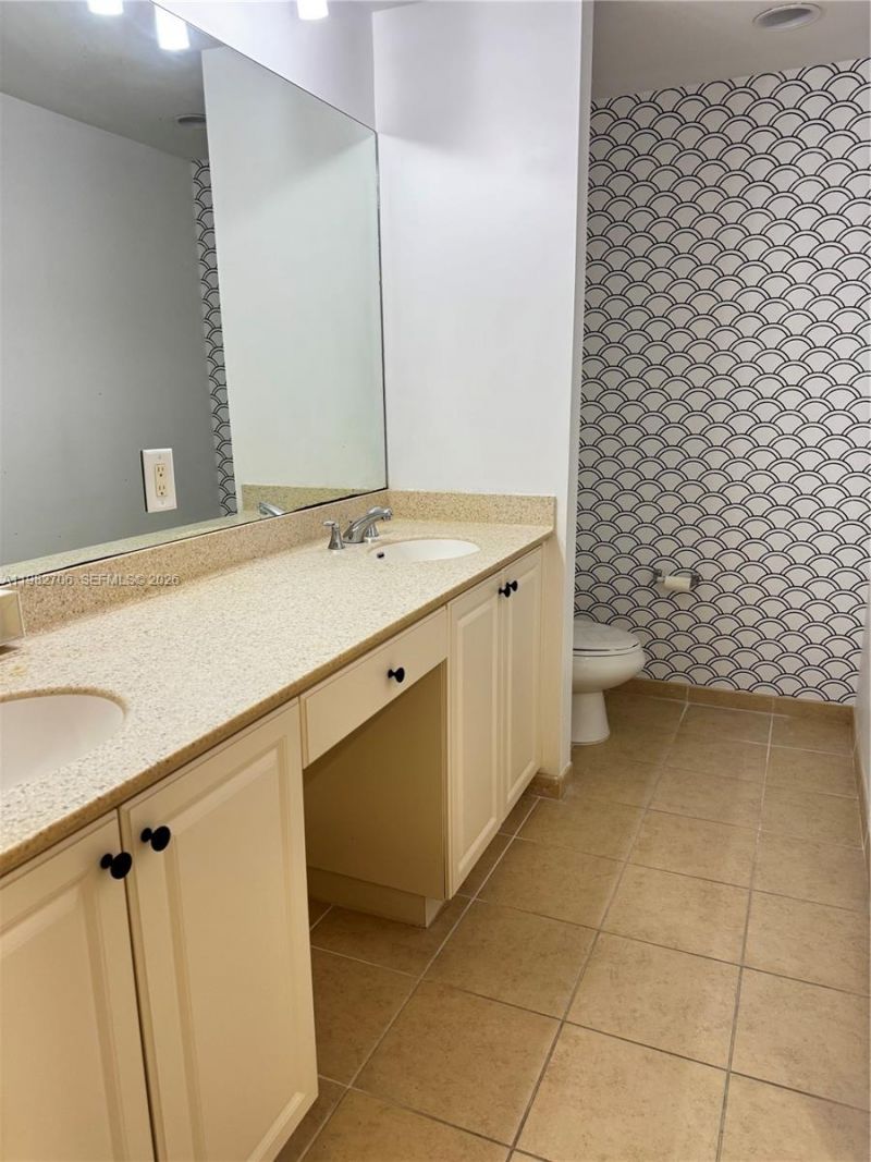 3340 NE 190th St , Unit 1507, Aventura, FL 33180 Photo