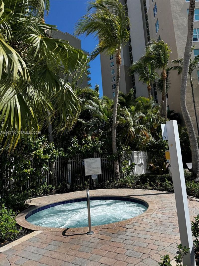 3340 NE 190th St , Unit 1507, Aventura, FL 33180 Photo