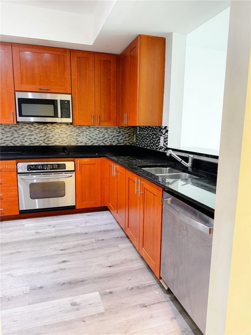 3340 NE 190th St , Unit 1507, Aventura, FL 33180 Photo