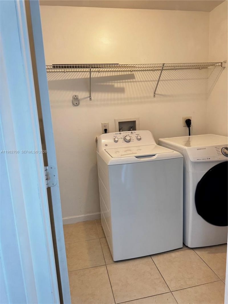 3340 NE 190th St , Unit 1507, Aventura, FL 33180 Photo