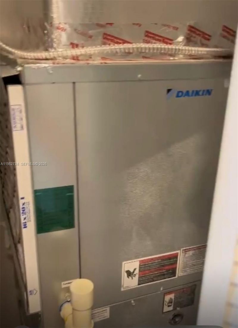 159 NE 6th St , Unit 1804, Miami, FL 33132 Photo