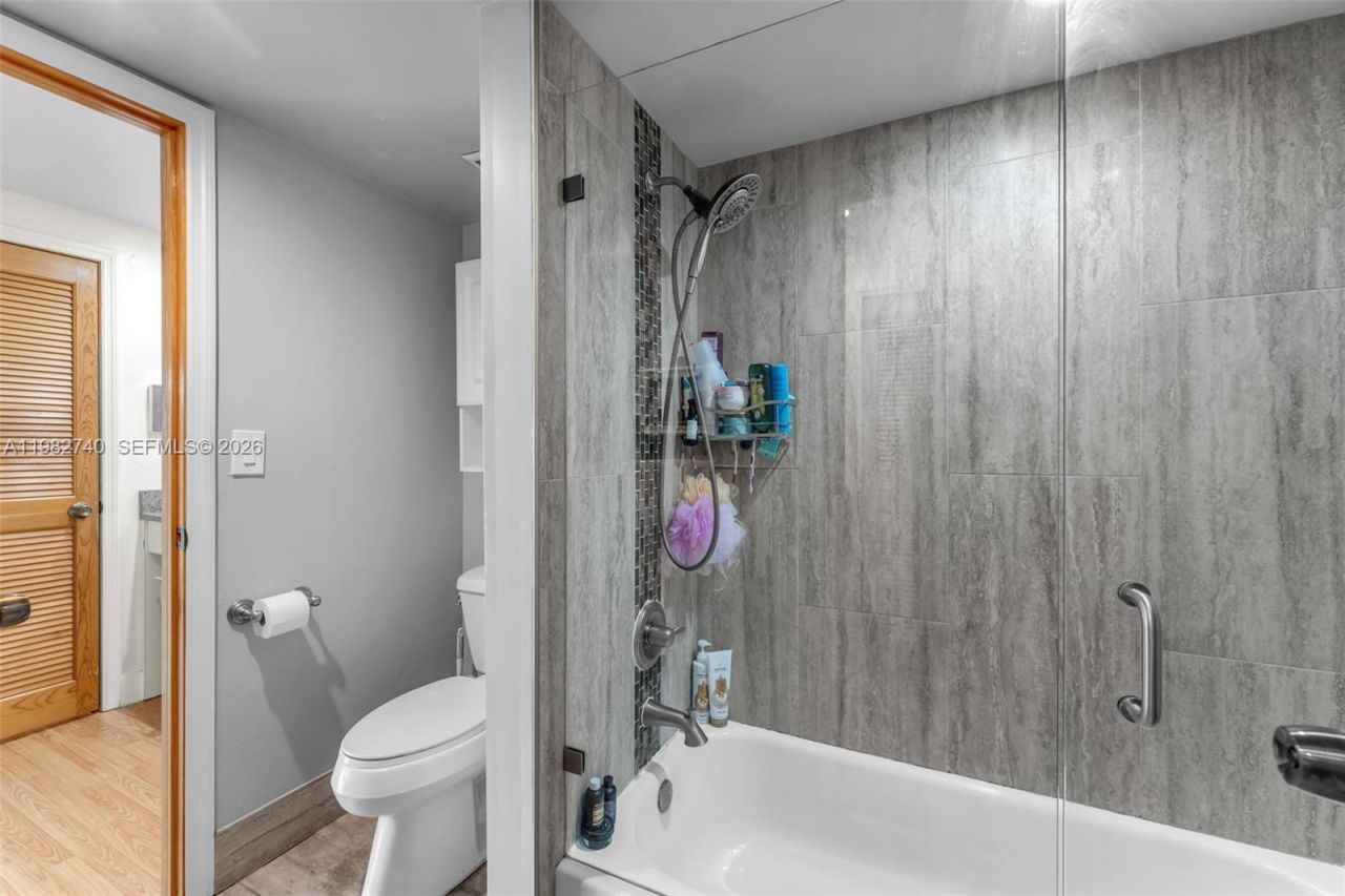 7825 SW 103rd Pl , Miami, FL 33173 Photo