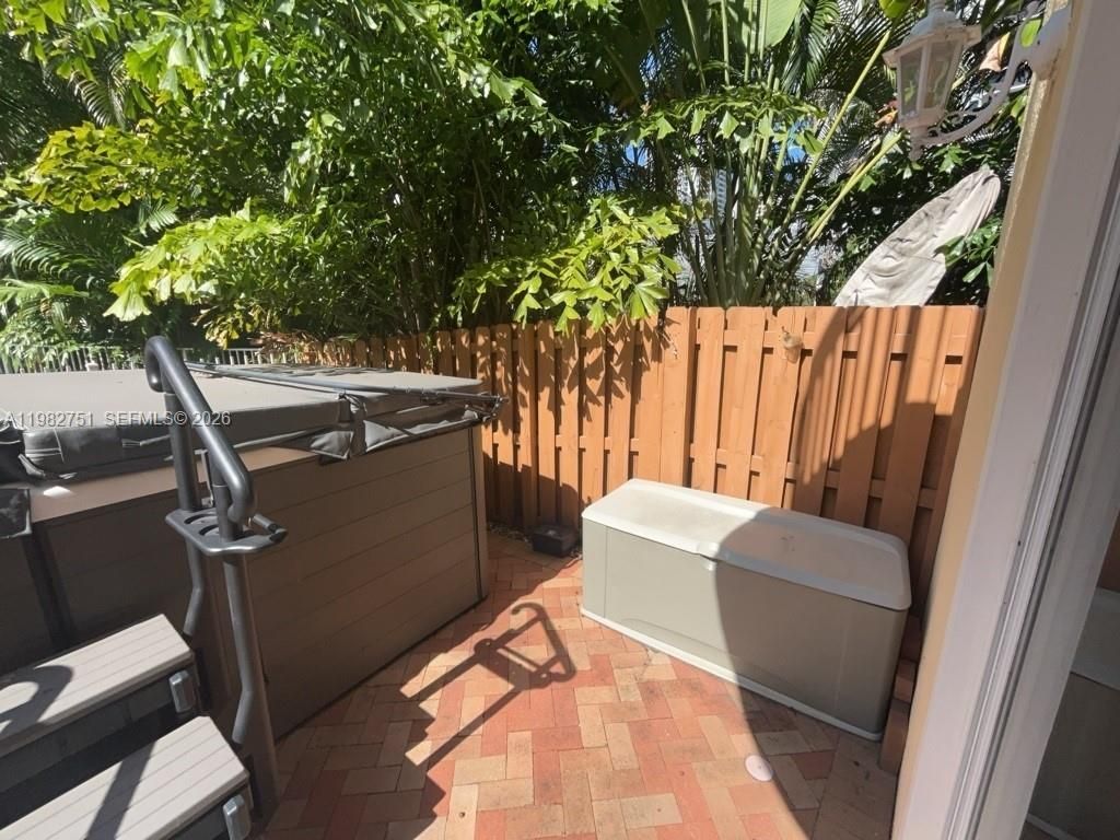 409 SW 5th St, Fort Lauderdale, FL 33315 Photo