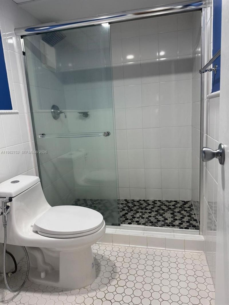 2333 Brickell Ave , Unit 1710, Miami, FL 33129 Photo