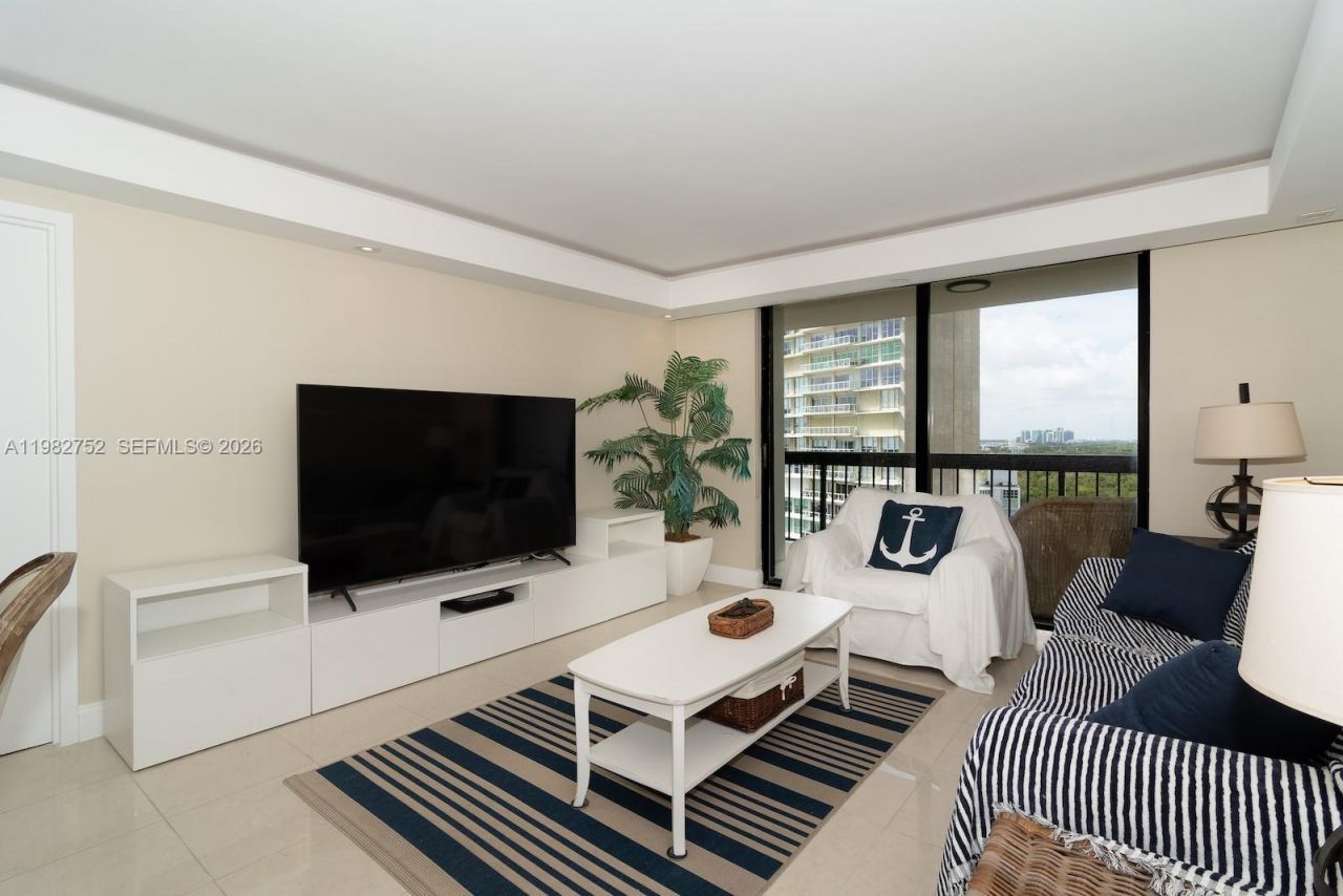 2333 Brickell Ave , Unit 1710, Miami, FL 33129 Photo