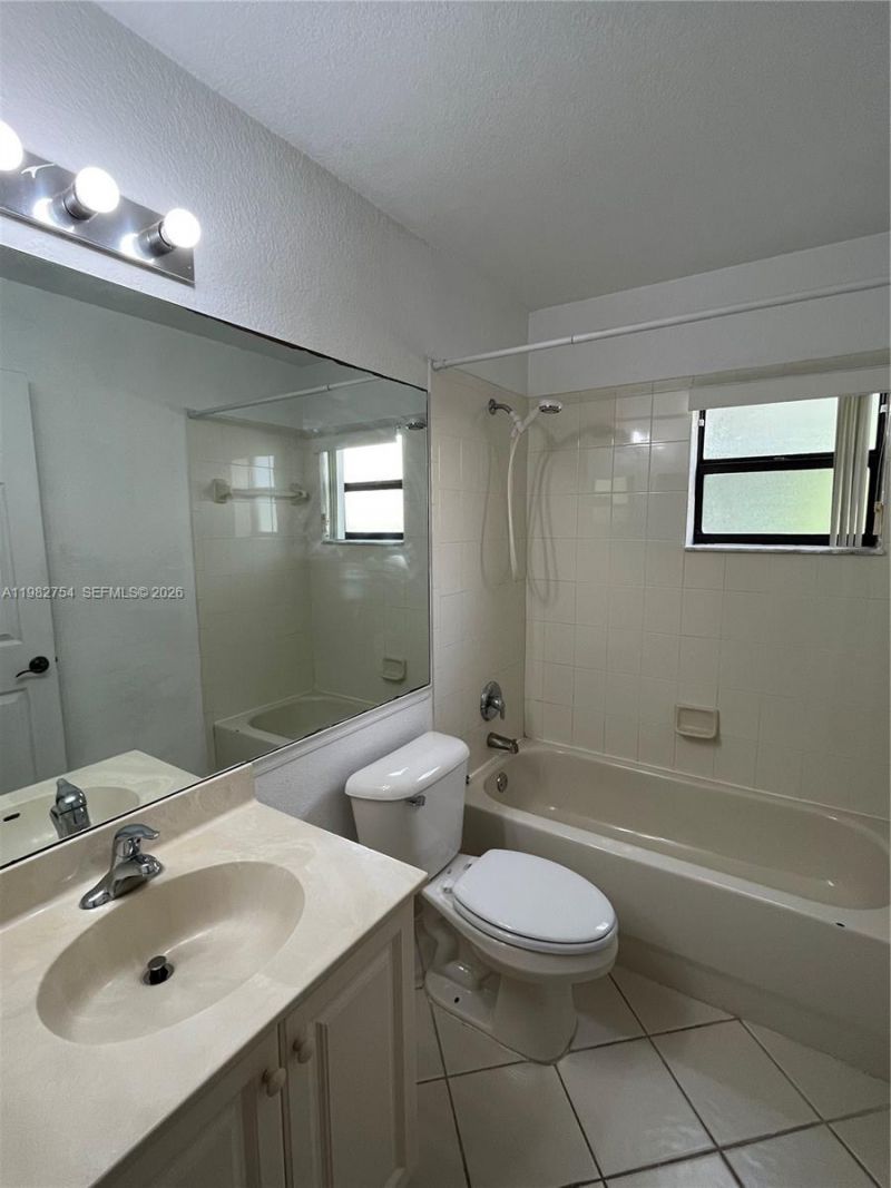 2531 NW 49th Ter, Unit 711, Coconut Creek, FL 33063 Photo