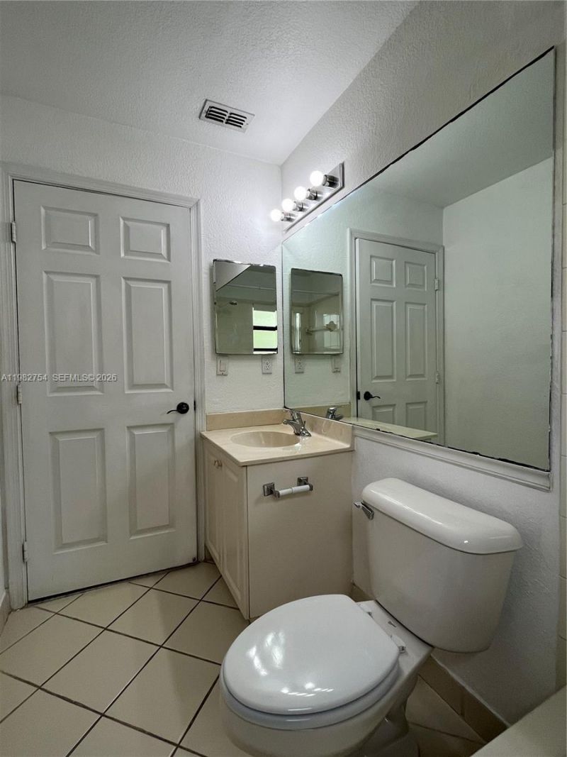 2531 NW 49th Ter, Unit 711, Coconut Creek, FL 33063 Photo