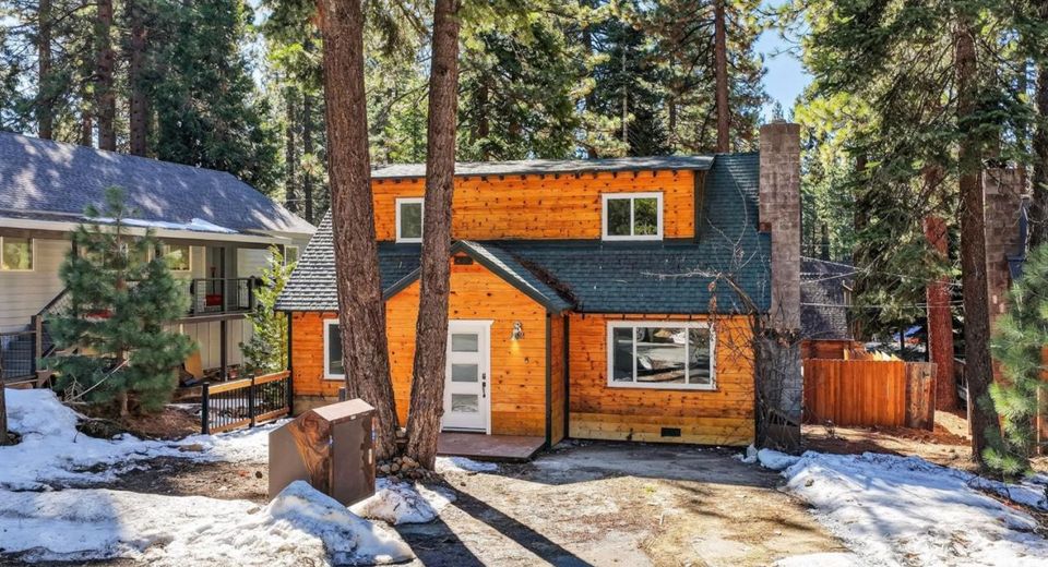 8536 Loch Levon Ave, Kings Beach, CA 96143 Photo