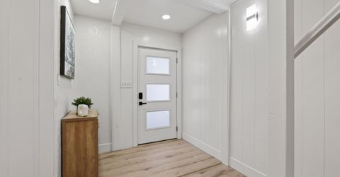 8536 Loch Levon Ave, Kings Beach, CA 96143 Photo