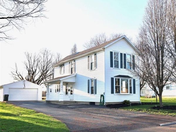 54 Apple Drive, Farmersville, OH 45325