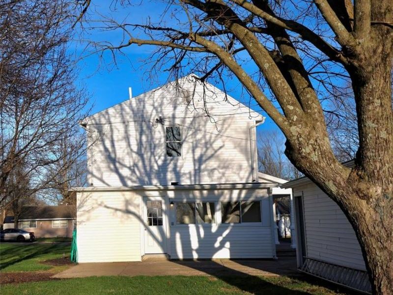 54 Apple Drive, Farmersville, OH 45325 Photo 3