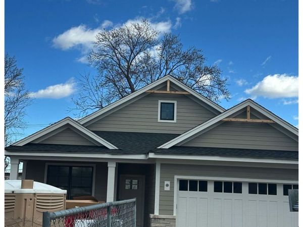 4119 N Lincoln Street , Westmont, IL 60559