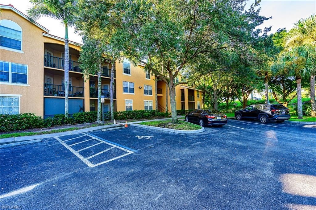 8735 River Homes Ln , Unit 6104, Bonita Springs, FL 34135 Photo