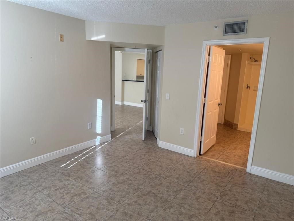 8735 River Homes Ln , Unit 6104, Bonita Springs, FL 34135 Photo