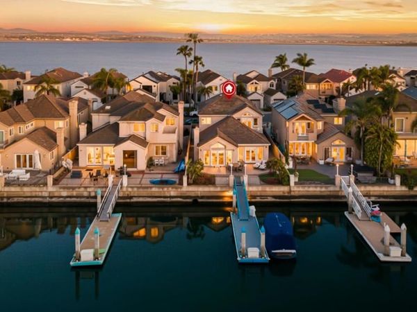 52 Spinnaker Way, Coronado, CA 92118