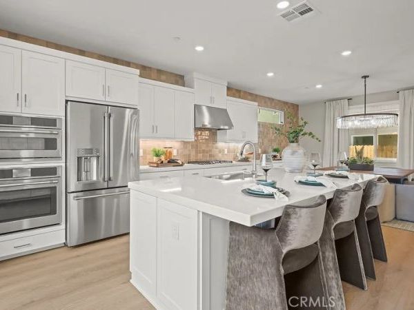 27393 Fox Den Place, Valencia, CA 91381