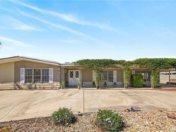 39300 One Horse, Palm Desert, CA 92260