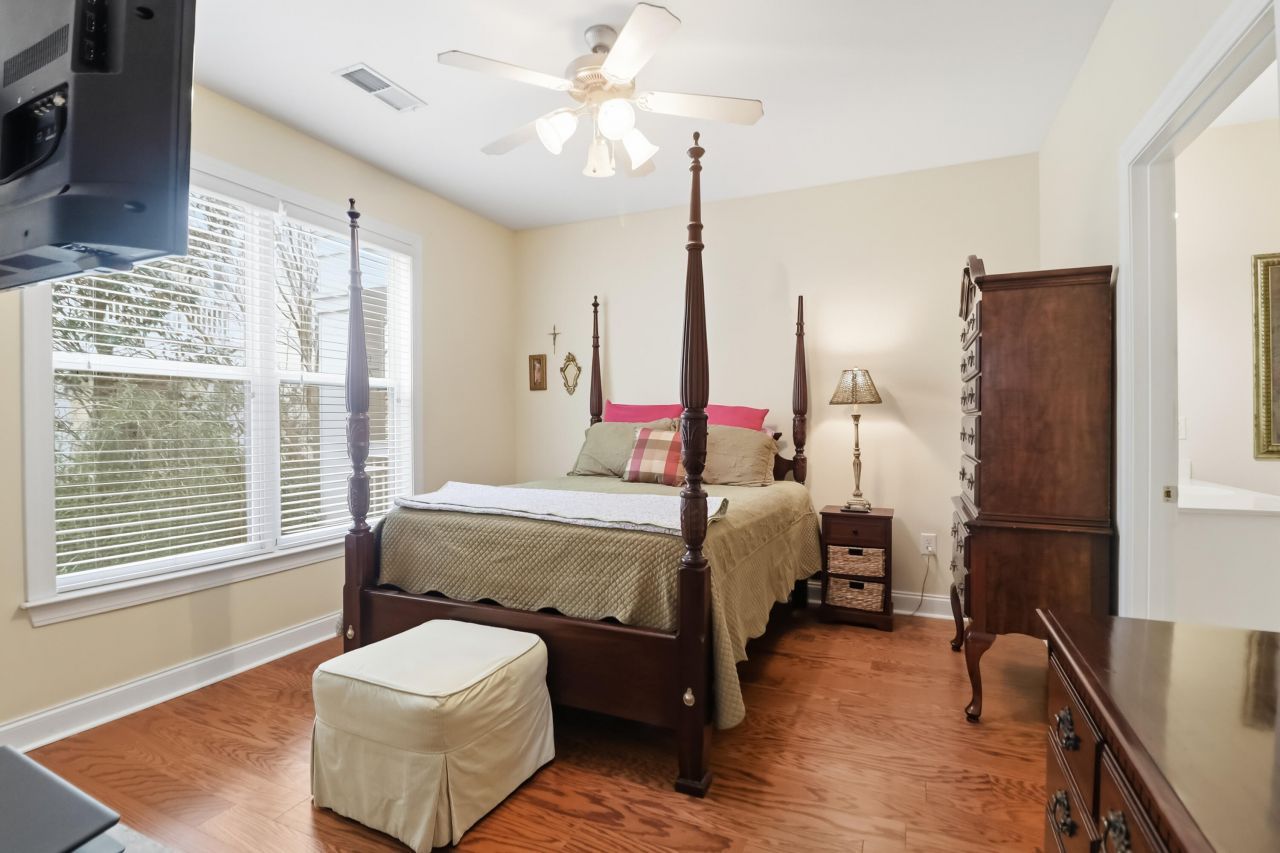 2244 Ashley Crossing Drive Photo 16