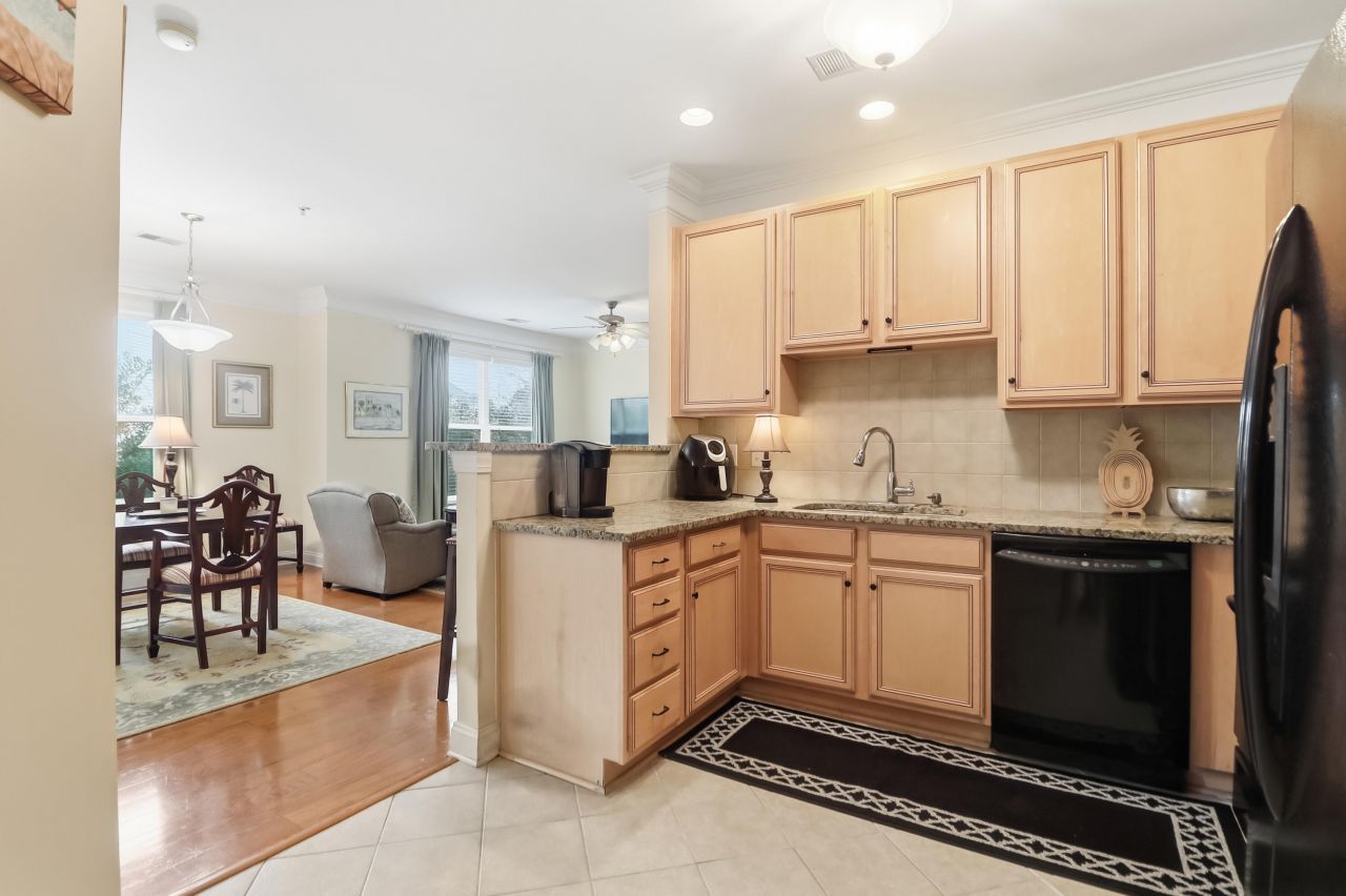 2244 Ashley Crossing Drive Photo 9